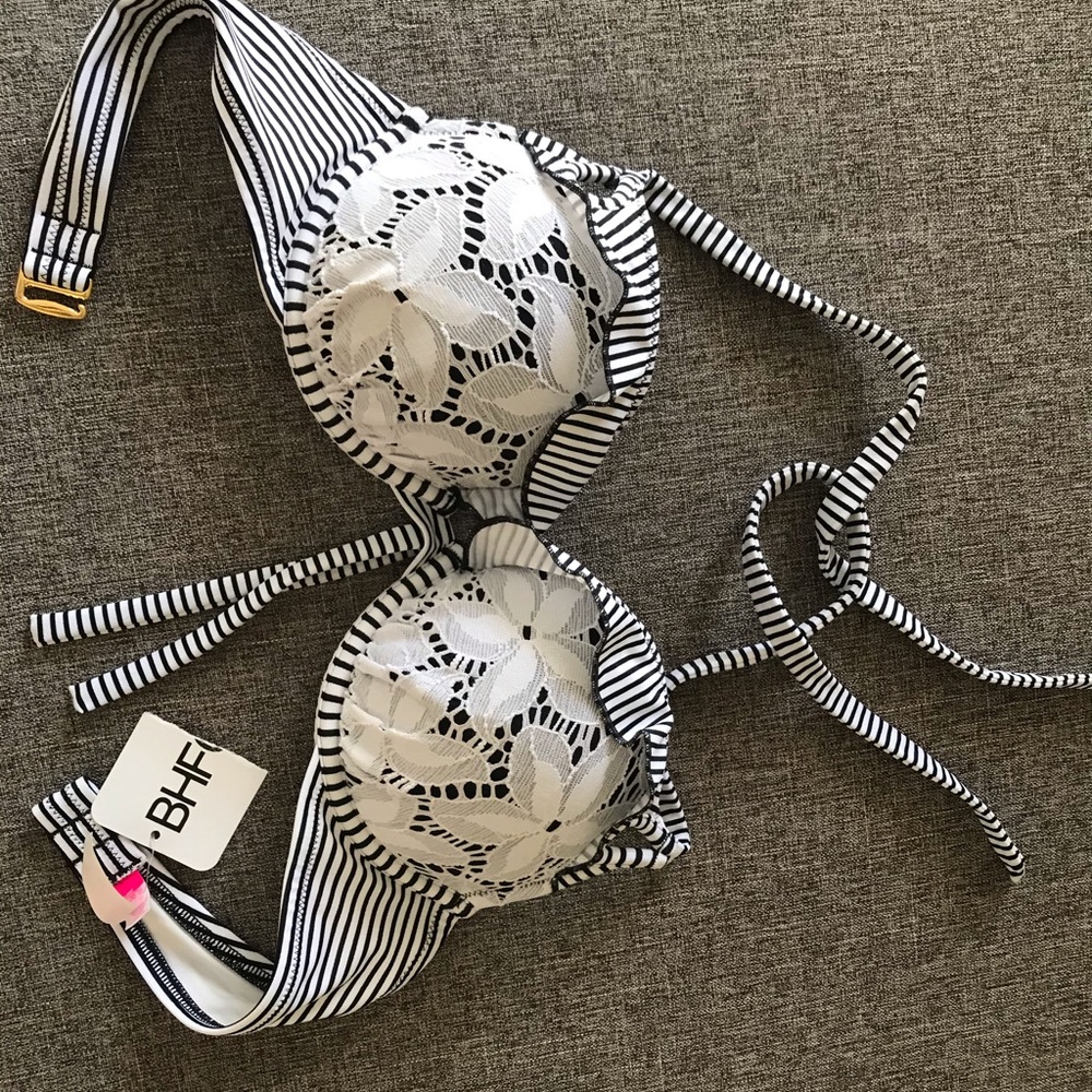 XS bikini top black white lace